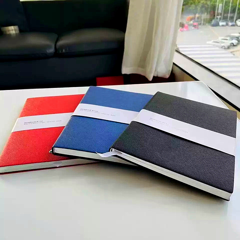 hot sell 146 Notepads Black /blue Leather Cover Agenda Handmade Note Book luxurs Periodical Diary Business Notebook A5