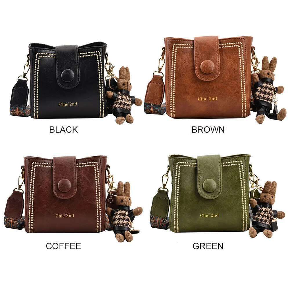 Women Vintage Shoulder with Pendant Classic Crossbody PU Leather All-Match Messenger Female Commute Bag