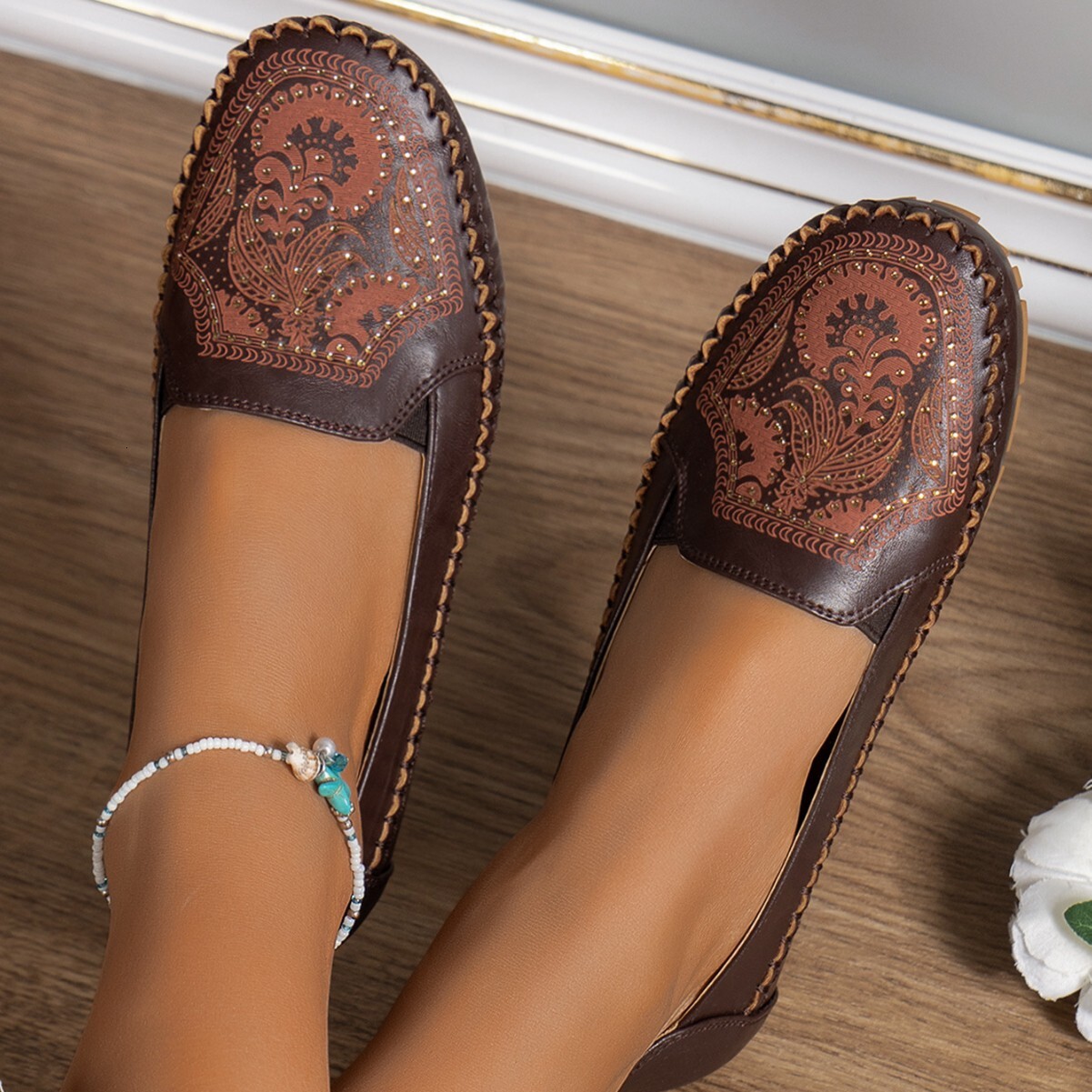 Plus Size Casual Shoes New Laser Stitched Women S Flat Bottomed Loafers Ddmysaturn