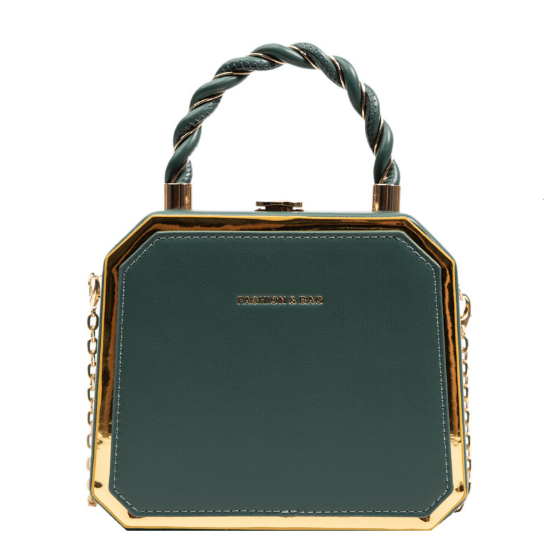 French Chain Box for Women 2025 New and Versatile Single Shoulder Crossbody Fashionable Handheld Small Square Bag