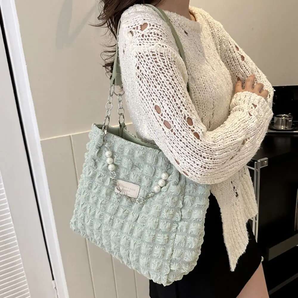 Hot Selling Large Capacity Ladies Tote Bag Fashion Plaid Women's Beaded Chain Shoulder Bags Soft Fabric Commuter Female Handbags Purse Designer B
