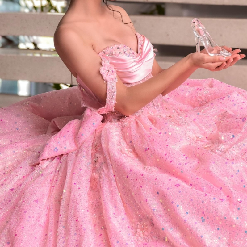 Pink Quinceanera Dresses Off Shoulder Ball Gown Sweet 16 Dress Applique Sequin Beading Tull Corset Birthday Party Vestidos 15 De Anos