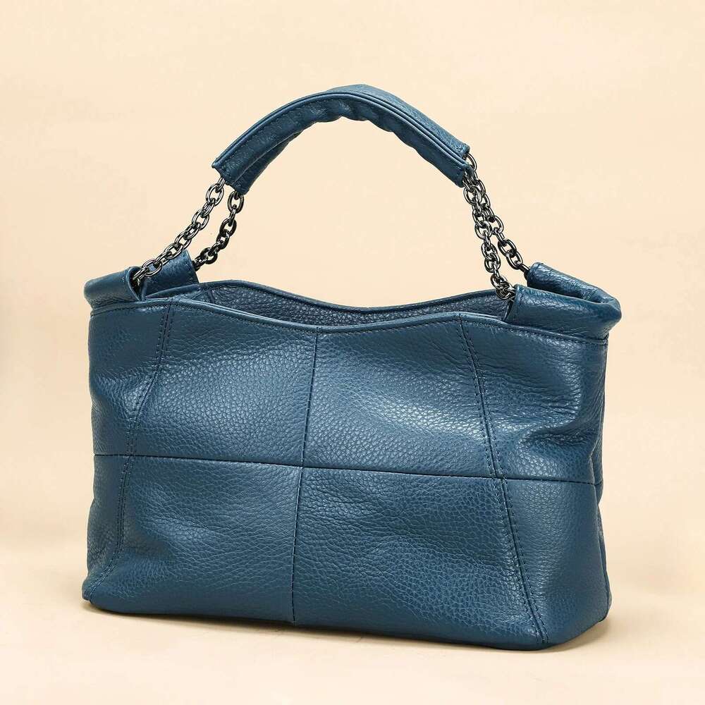 Top selling first layer cowhide bucket women's large capacity fashionable bag, handbag, leather shoulder bag