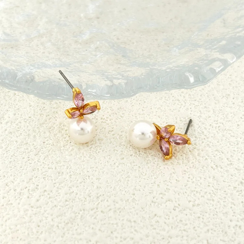 Korean Minimalist Exquisite Niche Flower Pearl Earrings With Cool And Elegant Style For Women 250517