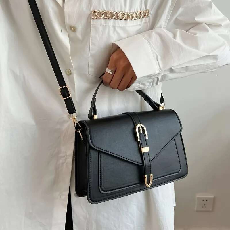 Fashionable Minimalist Crossbody Bag Top Handle And Flap For Women - Solid Color Square Purse With Simple Design
