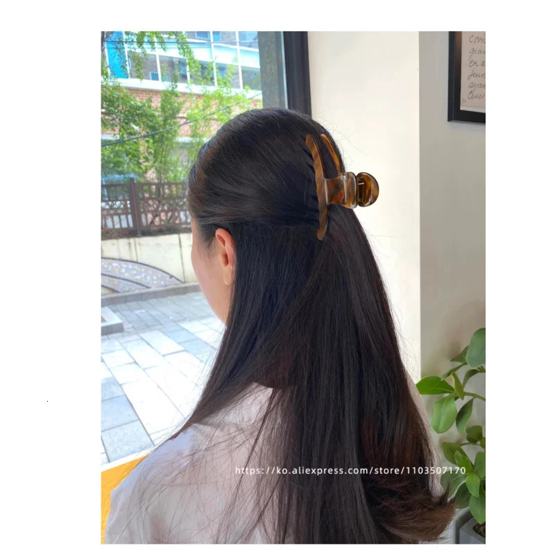 French high-end hair clip~Korean FRANCE medium plate hair clip shark clip half clip princess hair accessory 250517