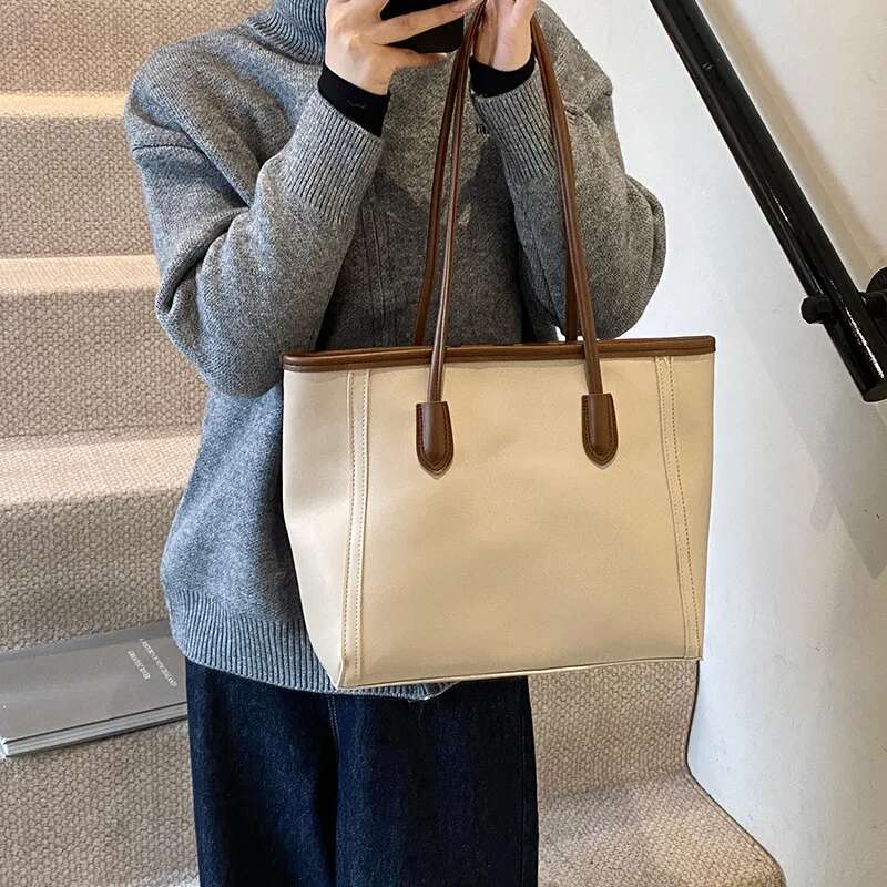 2025 New Retro Large Capacity Women's Trendy Korean Edition Versatile Tote Fashion Single Shoulder Commuter Bag