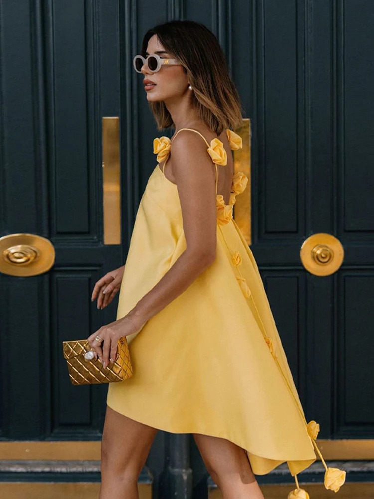 Elegant Yellow 3D Flowers Spaghetti Strap Mini Dress Women Backless ALine Party Dresses Spring Summer Beach Vestidos 250520