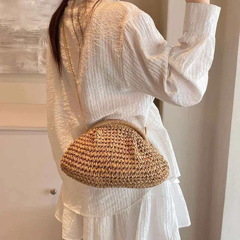 Hot Selling Summer New Straw Weaving Crossbody Fashionable And Casual Shell Women's Shoulder Bag With Excellent Texture Designer Bags