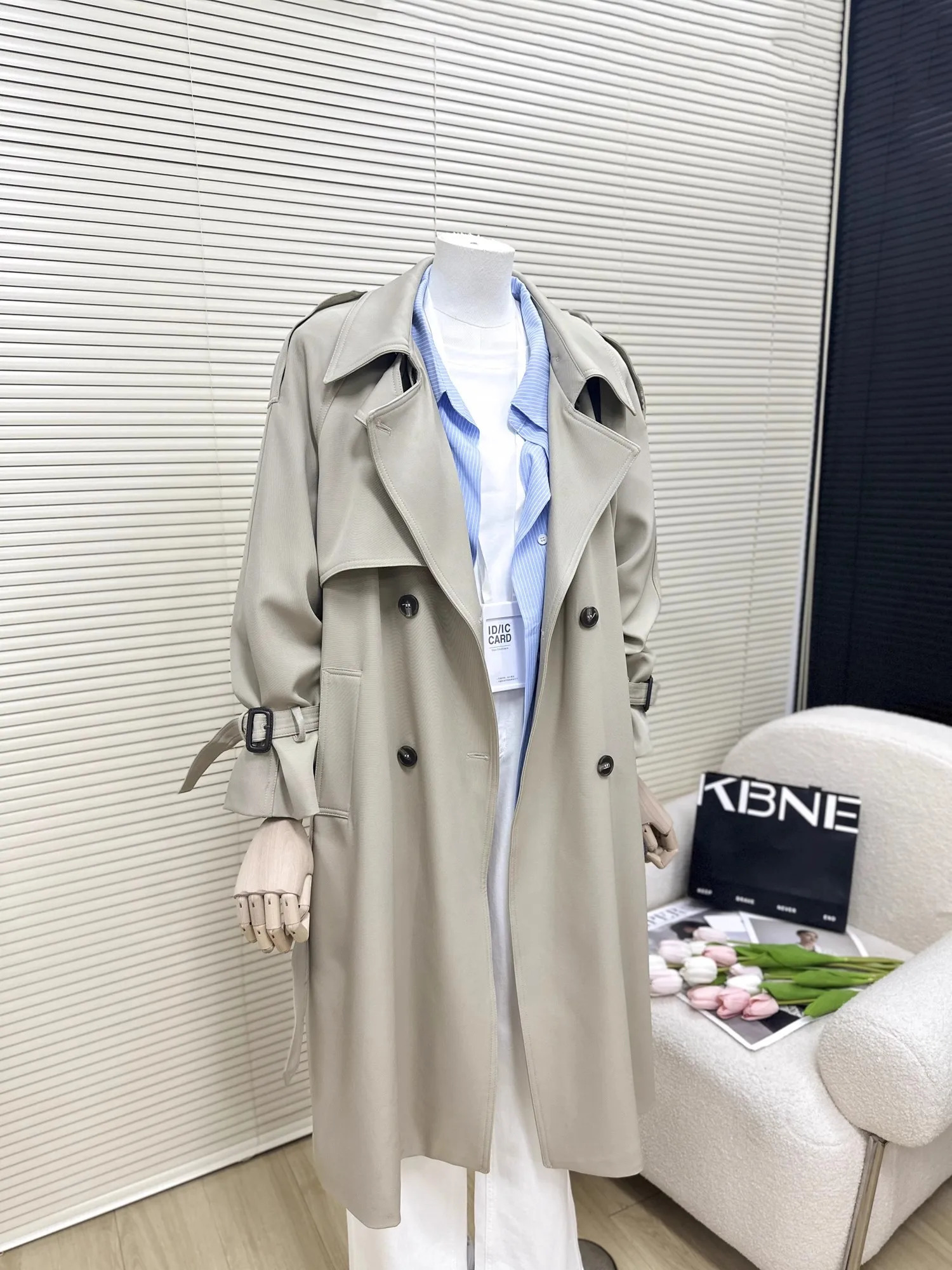 Lautaro Spring Autumn Ligh Grey Long Soft Flowy Trench Coat for Women Double Breasted Loose Casual Korean Fashion Overcoat 250520
