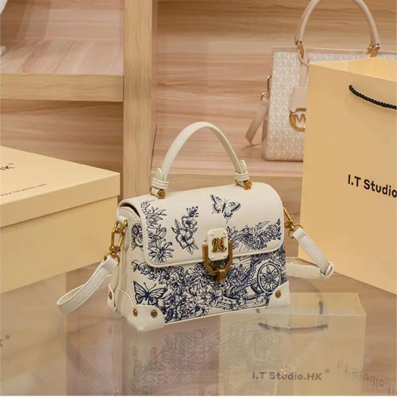 Brand Women's Handbag 2025 New Embroidered Shoulder Fashion Designer High Quality Versatile Cross Side Small Square Bag