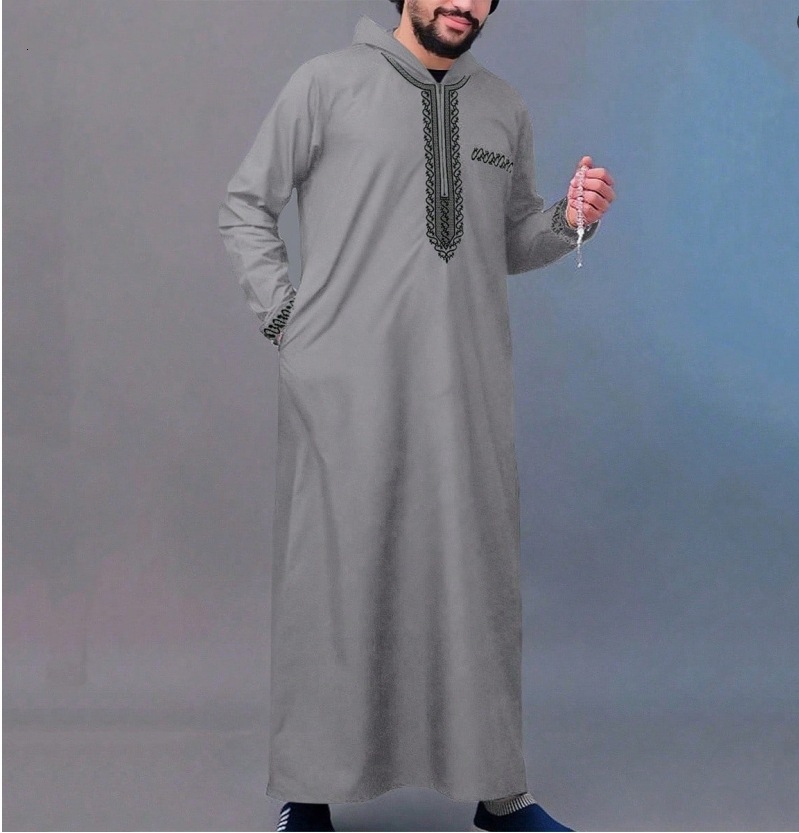 2025 New Designer Clothing New Loose Hooded Men's Embroidered Long Sleeved Muslim Clothing Long Robe Fashion