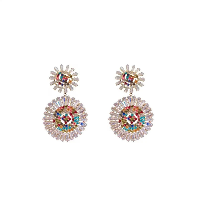 Chrysanthemum Flower Zircon Earrings Square Sugar Copper Plated Embossed Artificial Shell Beads Flower Earrings 250519