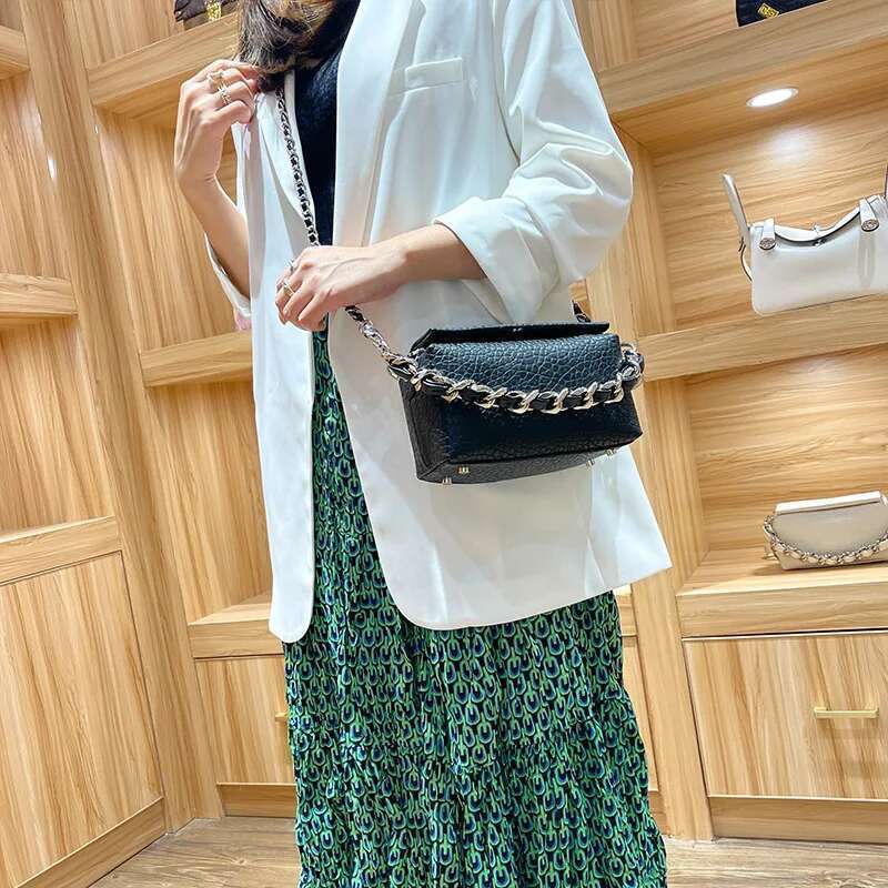 Trendy Texture Chain Crossbody Bag, Fashionable Lychee Pattern Temperament, Versatile Bag For Women