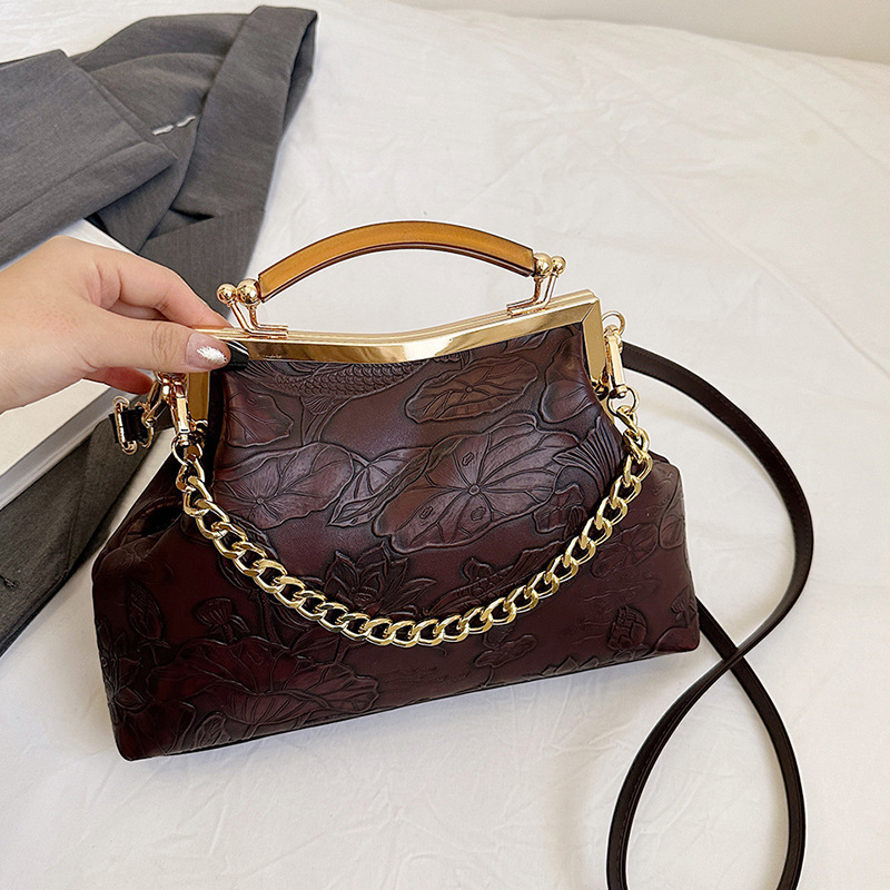 2025 Spring New Crossbody Casual Handheld Small Square for Women Simple Fashion Western Style Shoulder Bag
