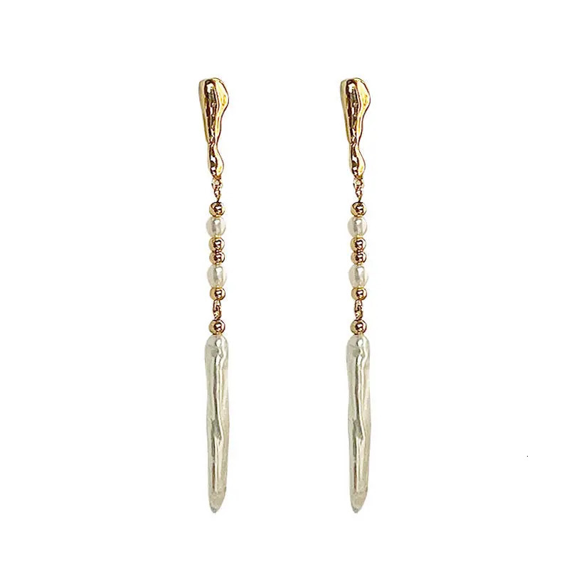 Bilandi Fashion Jewelry Natural Freshwater Pearl Earrings Elegant Temperament High Quality Copper Long Dangle Earrings For Women 250517