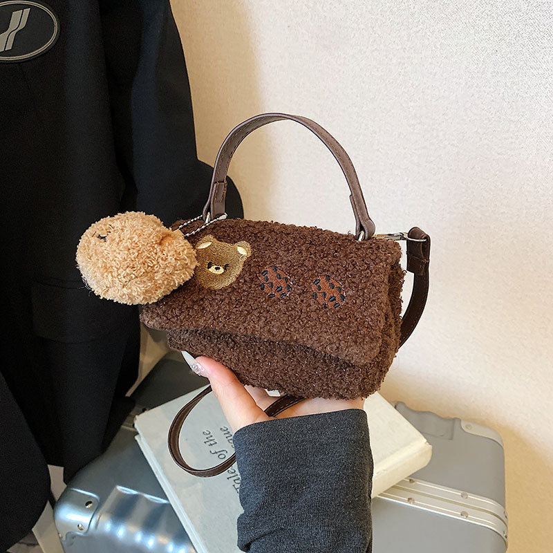 Free Delivery Designer Bag Cute Cartoon Plush Small Square For Women In Spring 2025 New Fresh Sweet Shoulder And Stylish Crossbody Luxury Bag8520