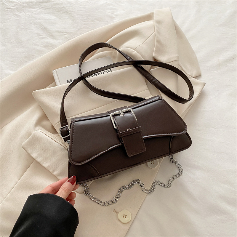 Free Delivery Designer Bag Niche Design American Hot Girl Motorcycle 2025 Female Leather Underarm Bag Single Shoulder Hand Luxury 8520