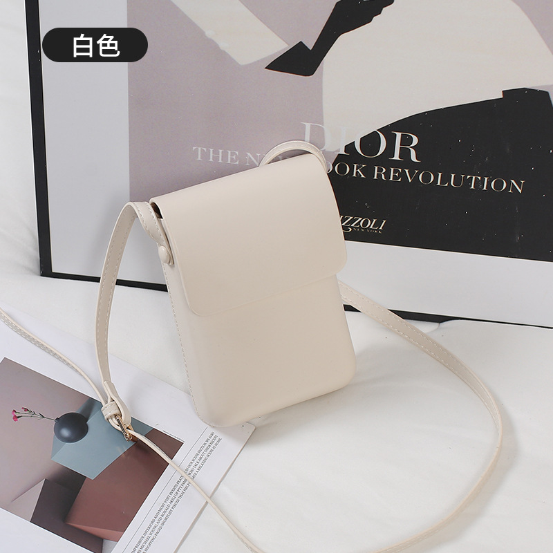 designer bag 2025 New Fashionable and Versatile Vertical Square Korean Edition Pressed Shell Texture Mobile Commuter Crossbody Small Bag message bag