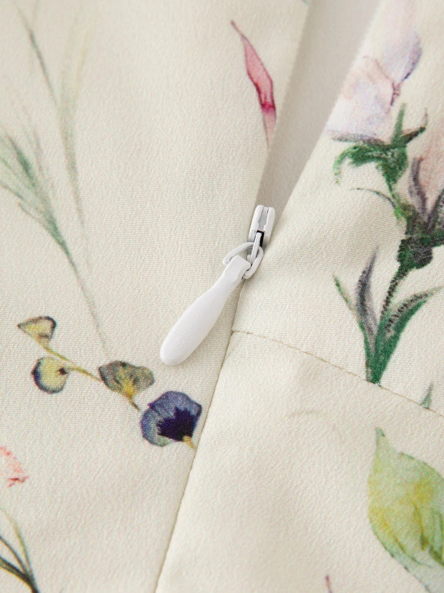 DUSHU French Style Flying Sleeves Gentle Women Floral Dress Summer High Waist Slim Strappy Dresses 25DS82225 250520