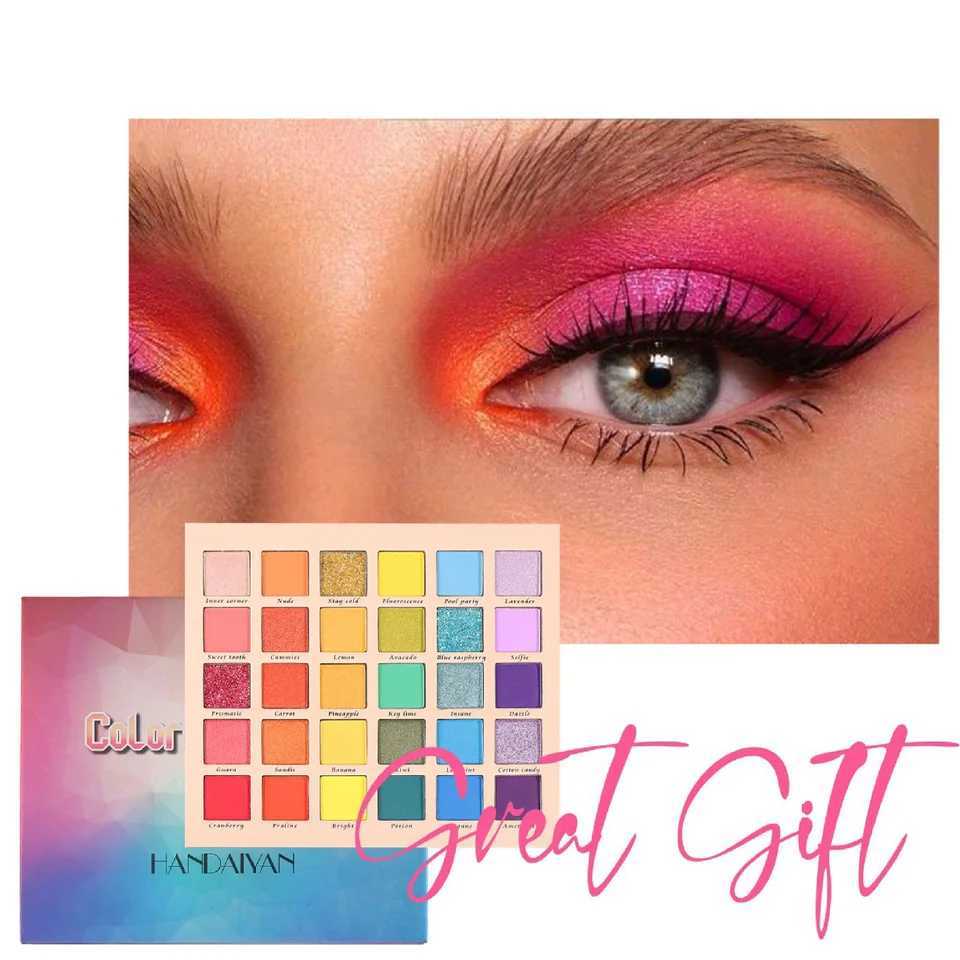 30-color rainbow eyeshadow palette. Matte nudes and pearly glitter for a stunning eye look perfect for stage and party W250520