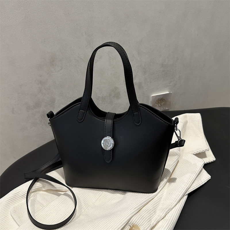 Free Delivery Designer Bag Texture Women's 2025 New Versatile Crossbody Casual Work Commuting Hand Held Bucket Luxury Bag