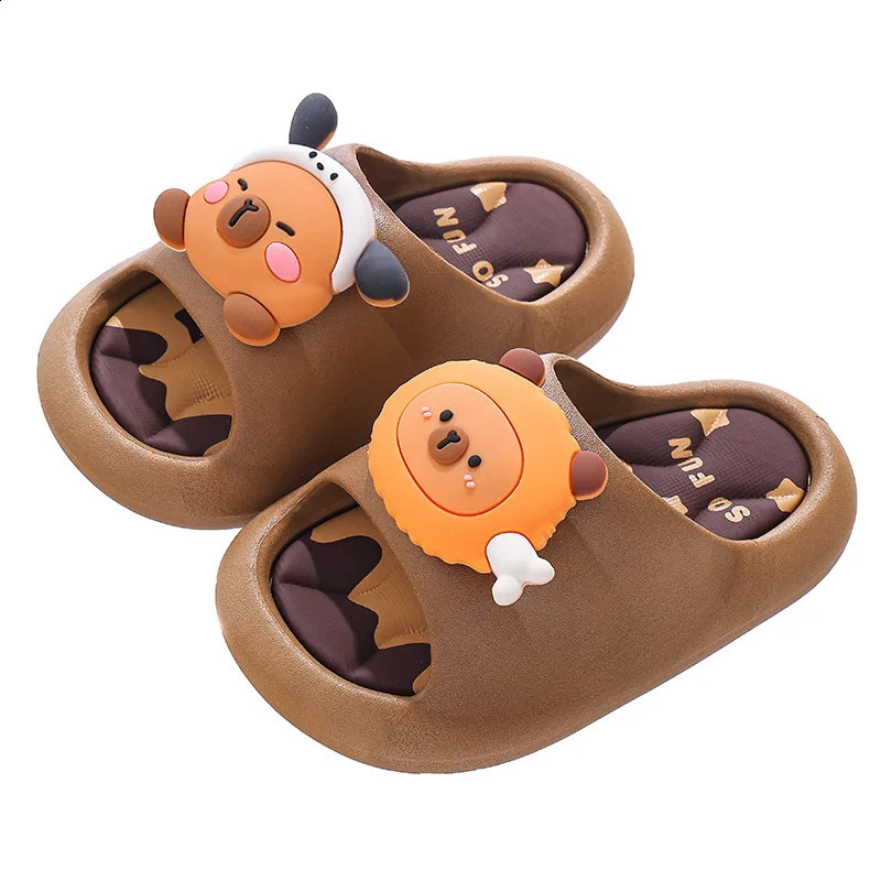 Childrens Sandals Slippers Soft Bottom Non-slip Stamping Sense Slippers Boys and Girls Cute Kapi Bara Indoor Bath Slippers 250519
