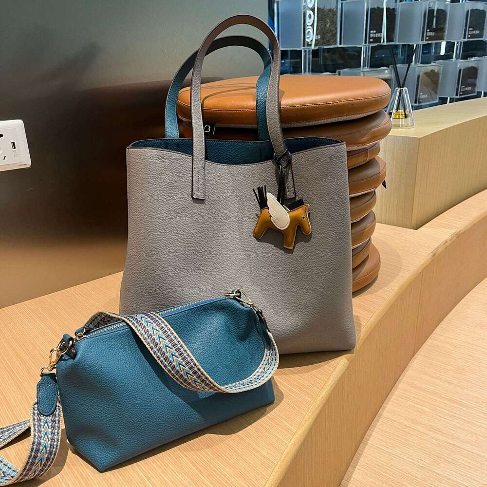 double sided shopping high order design ultra fiber leather inner outer tote large capacity shoulder bag can be printed with japanese and korean trend
