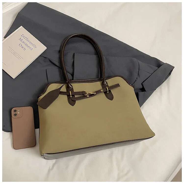 Women's Bags Designer Premium Vintage Leather Tote Bag - Spacious Commuter Shopper With Crossbody Strap & Modern Minimalist Gold Accents