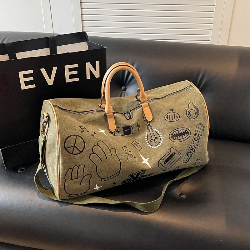designer bag Large capacity distance travel bag new trend men's and women's sports fitness handbag lightweight graffiti shoulder crossbody b