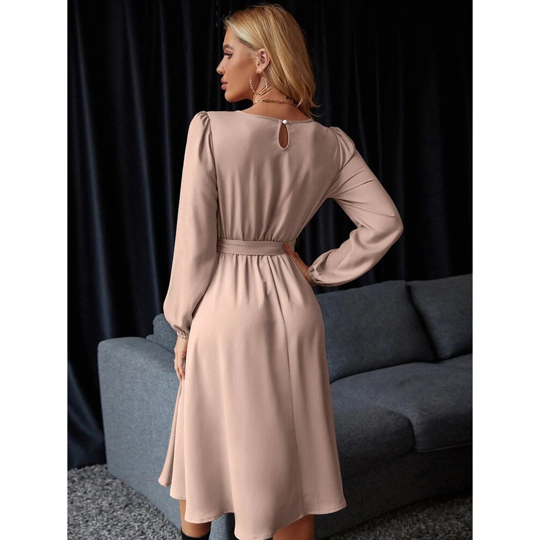 Designer Dress 2025 New Lantern Sleeve Keyhole Back Strap Satin Dress Spicy Girl Plus Size Dress Beach Dress