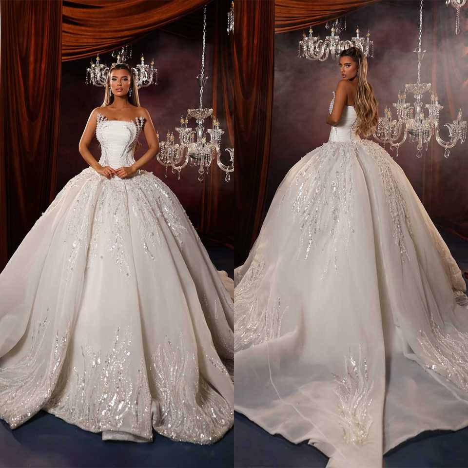 Luxurious Strapless Wedding Dress Ball Gown Elegant Sequined Lace Bridal Dress Customized Sleeveless vestidos de novia