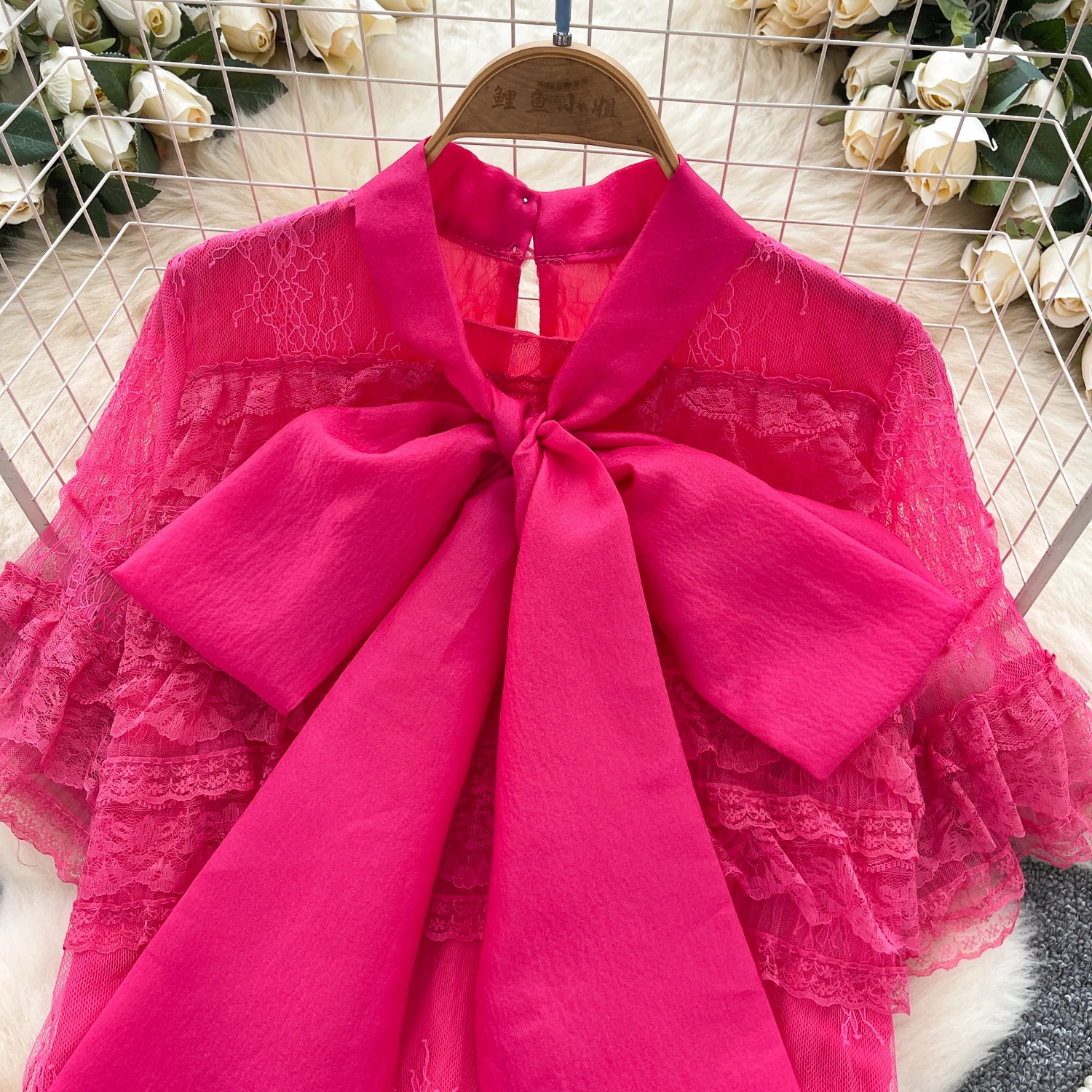 Chic Oneck butterfly lace short sleeve Elegant Fashion Sexy Shirt Women Blouse 250520