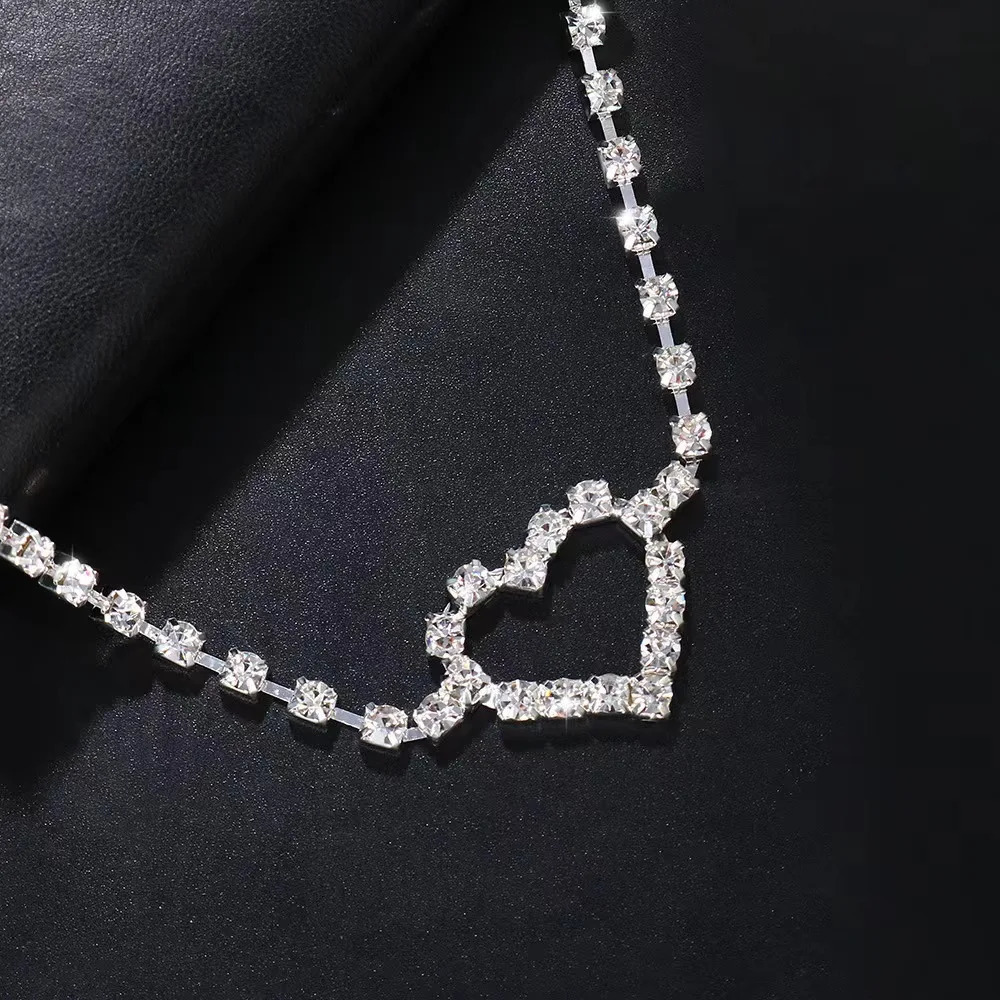 Selling Rhinestone Peach Heart Fashionable And Simple Style Sparkling Diamond Ankle Chain 250517