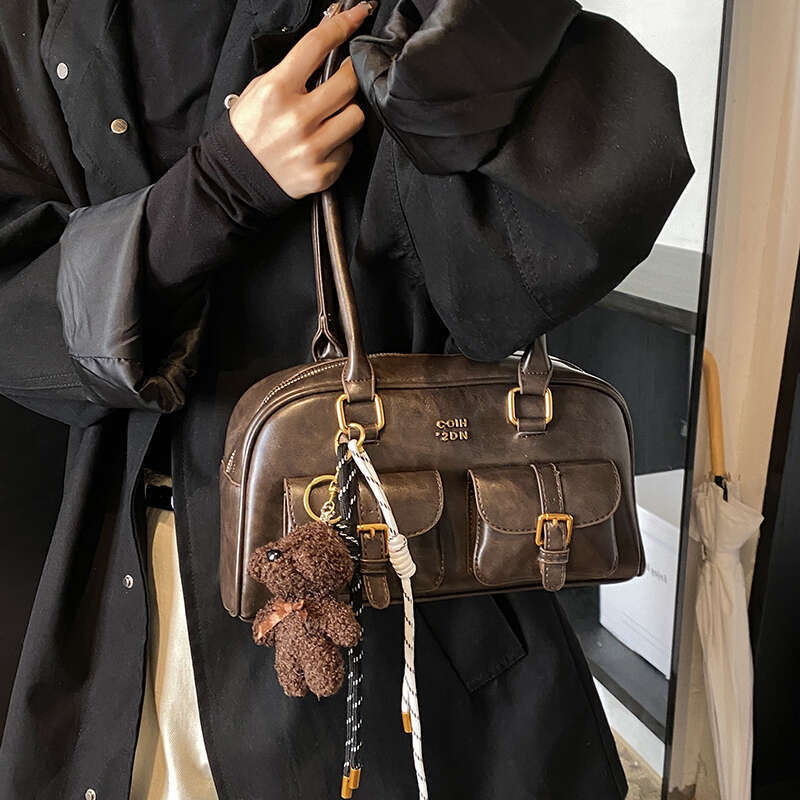 High end bowling women's 2025 new large capacity commuting shoulder hand-held armpit bag