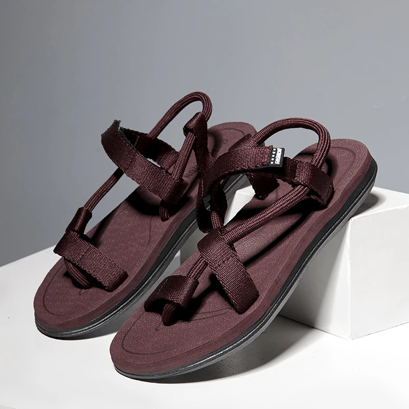 Mens Sandals Summer Leisure Beach Flip Flops Outer Sandals Women Driving Slippers Roman Shoes Gladiator Sandals Lovers 250515