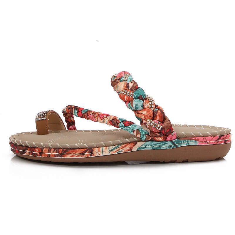 2025 New Fashion Wood NEW TOP Bead Water Diamond Bohemian Slope Heel Comfortable Large Sandals for Women