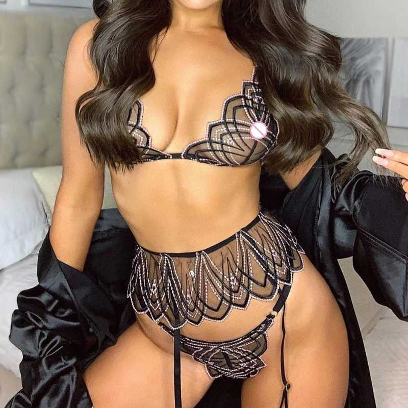 Sexy Lingerie Suit Mesh See-through Slim Bra Set for Women Sexy Garters Underwear 3-piece Set Waist Seal Underwear Suit R250520
