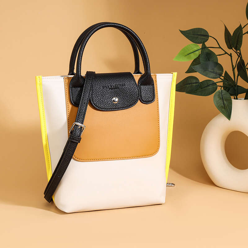 New Hot Hot Fashionable Handheld Women's Versatile Splicing Color Contrasting Tote Temperament Commuter Soft Leather Single Shoulder Crossbody Ba