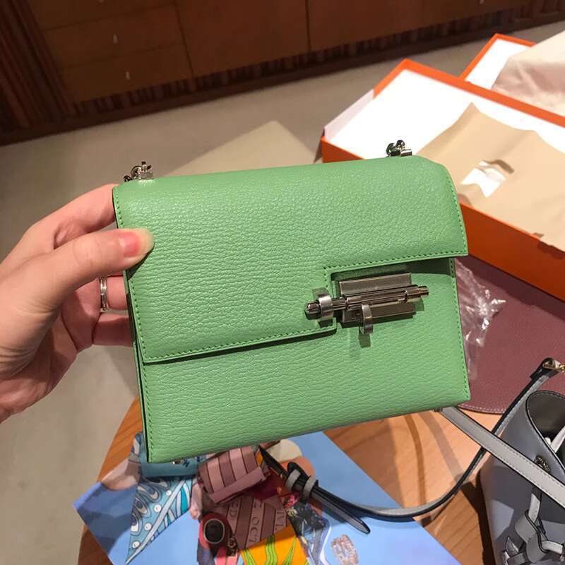 Yang Mi s same chain pin new single shoulder crossbody leather women bag small square toe cover layer cowhide simple