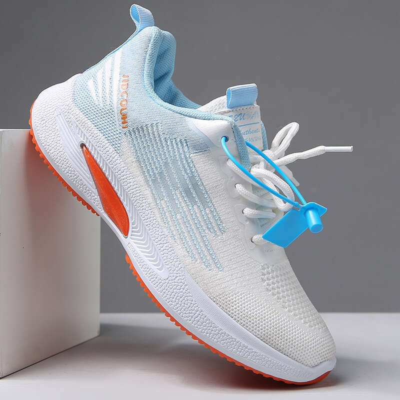 New Thick soled Fashionable Breathable Lightweight Women's Outdoor Casual Trendy Pair Flyknit Sports Shoes for Women