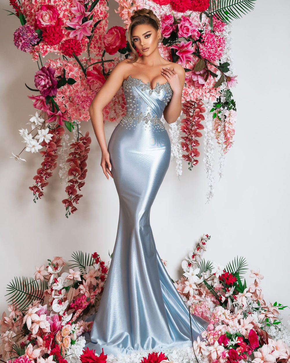 Fashion Crystal Evening Dresses Beading Prom Dress Strapless Rhinestone Princess Sleeveless Slim Mermaid Sweep Train Party Gowns Plus Size Vestidos De