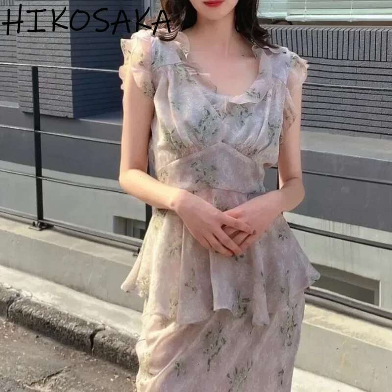 Sweet Ruffles Sleeveless Blouse Women V-Neck Lace-Up Slim Waist Patchwork Shirts 2024 Autumn New Japan Style Chic Elegant Blusas Designer