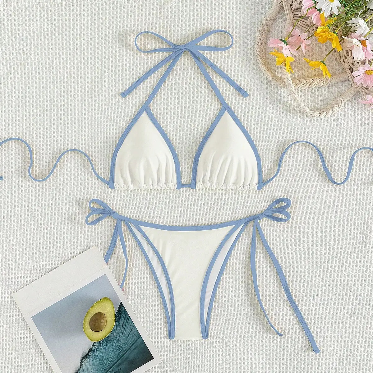 Summer white and blue color-block bow-tie pure bikini set suitable for womens beach vacation 250516