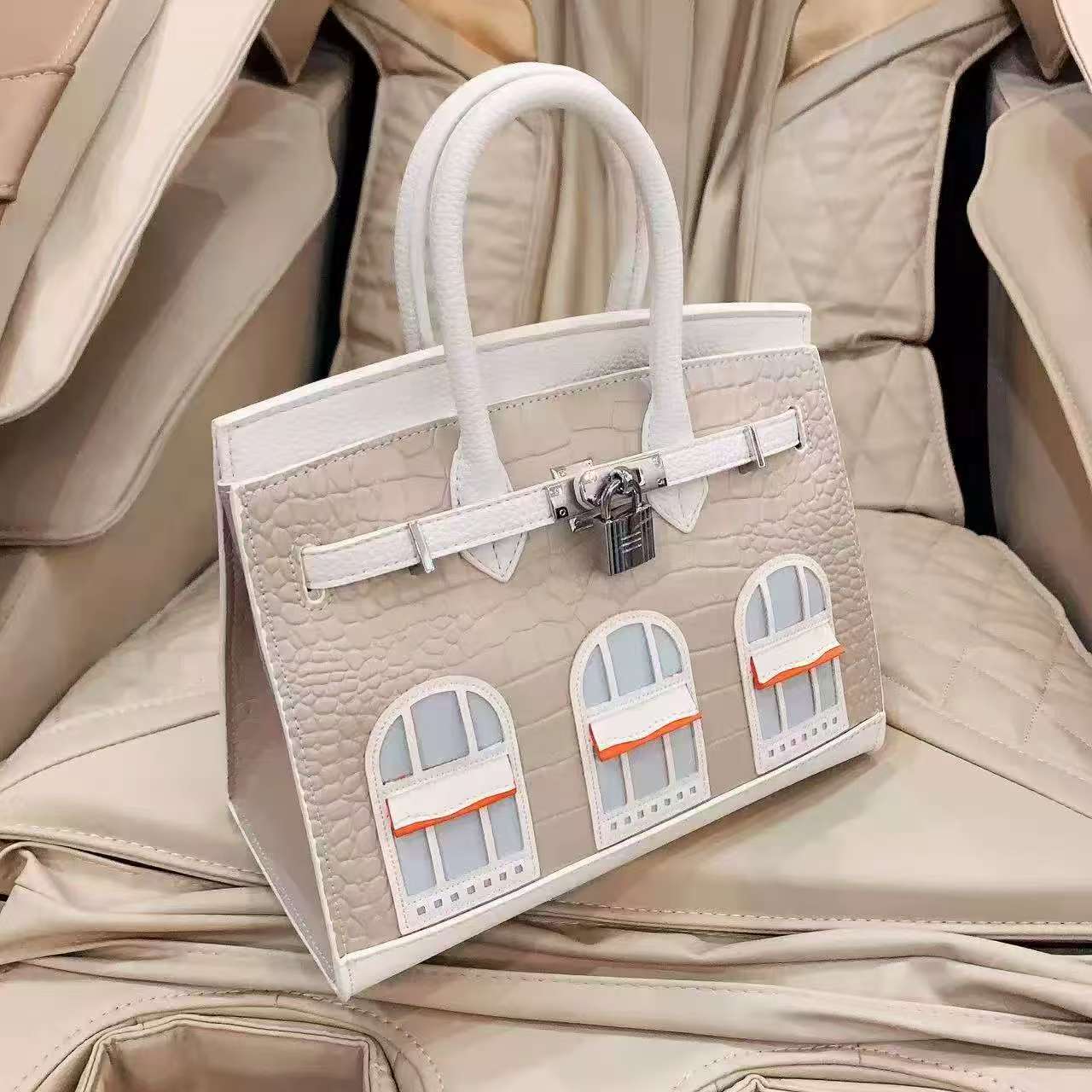 Fashionable classic niche house platinum bag, single-shoulder bag, large-capacity bag