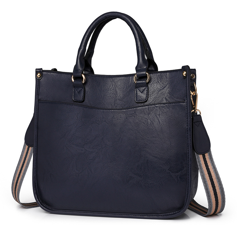Spring and summer new casual handbag women's briefcase shoulder crossbody bag casual retro designer shoulder bag fashionable versatile shoulder t