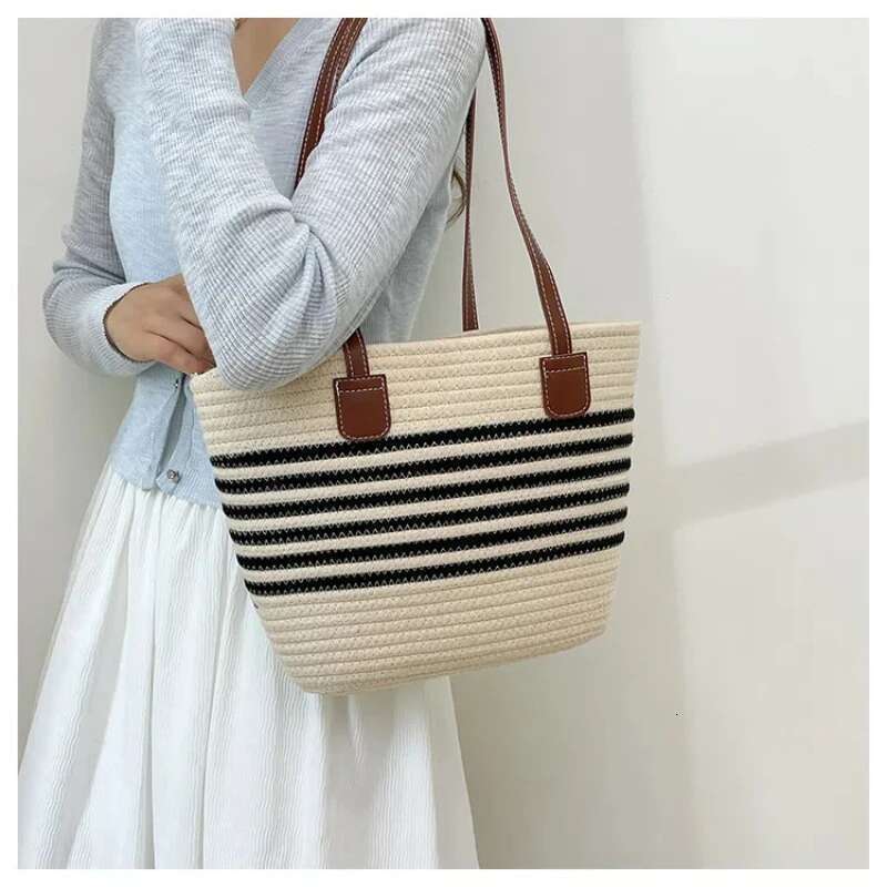 Striped Design Straw Tote Large Capacity Beach Boho Style Handbag Fulfilment Shopping Handbags For Women Shoulder Bag
