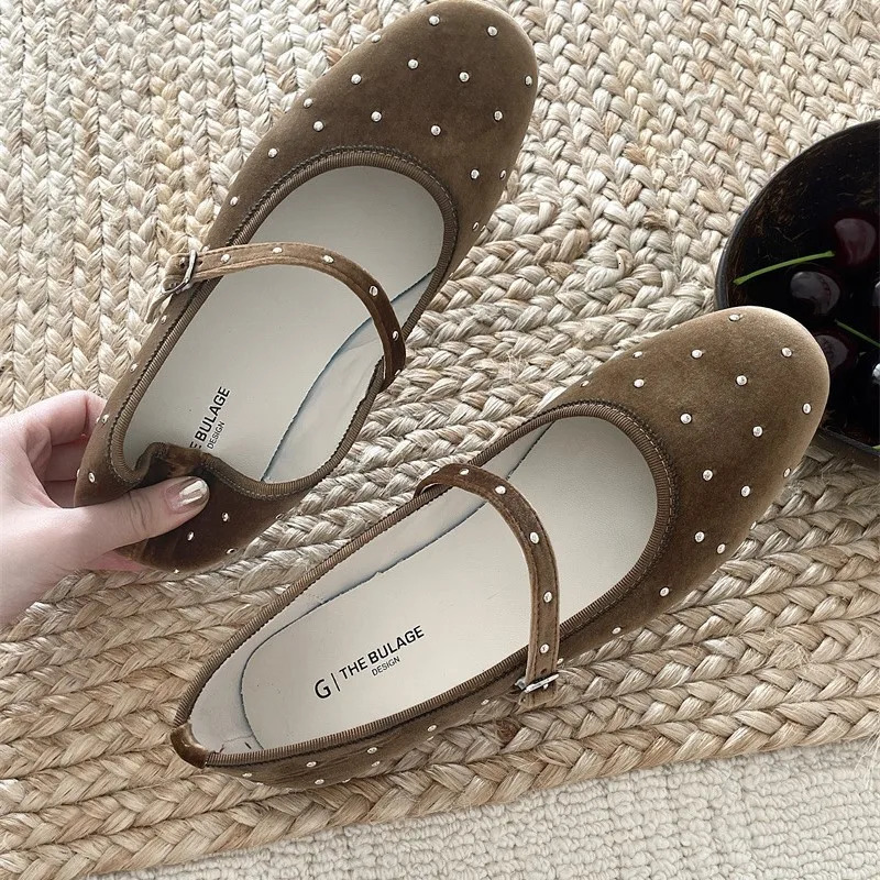 Rivet Decor Velvet Mary Janes Shoes Women Round Toe Elegant Ballet Flats Shoes Ladies Buckle Strap Spring Autumn Loafers 250515