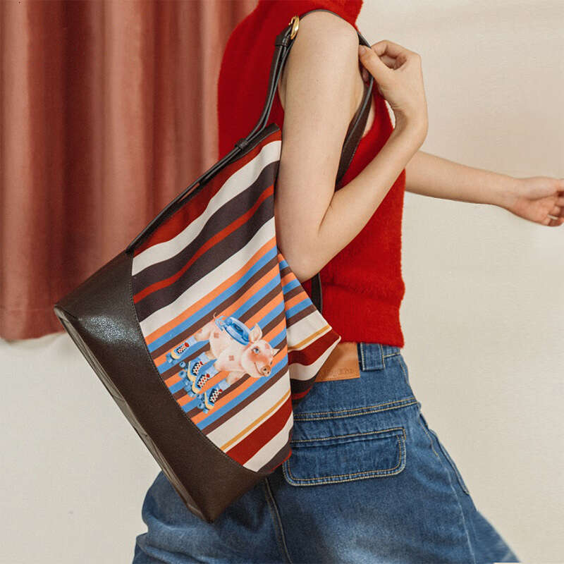 Women's Bags Designer Printed Canvas Tote For Women New Patchwork Leather Large Capacity Bucket Bag, Single Shoulder Crossbody Bag