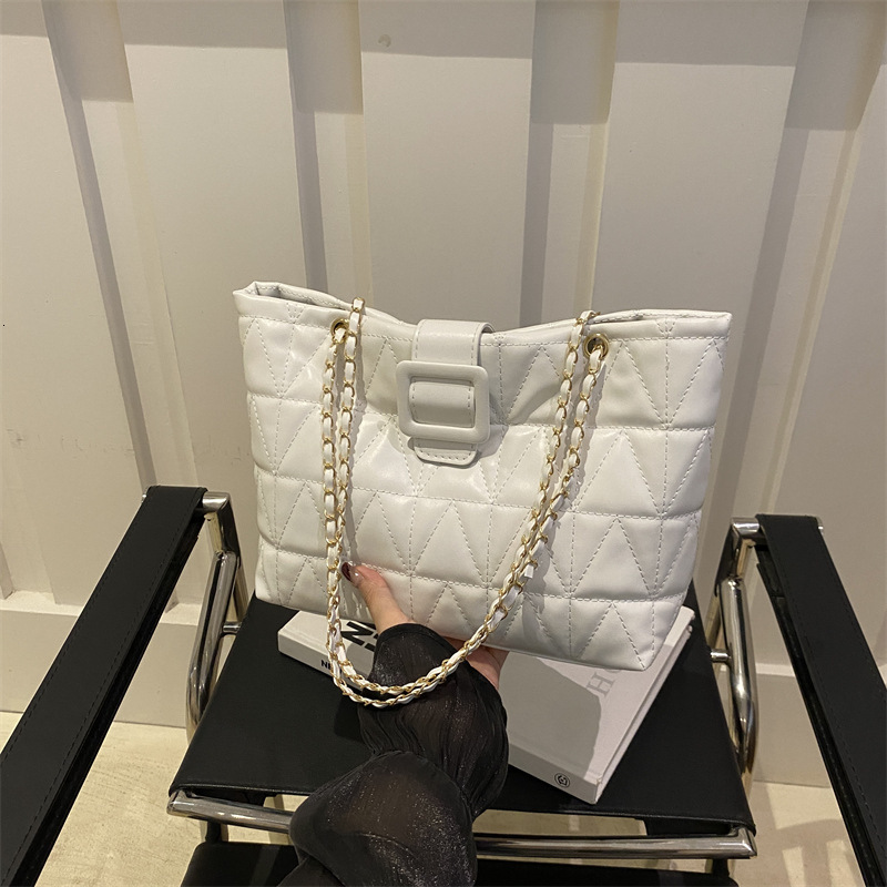 Free Delivery Designer Bag Premium Underarm 2025 Trendy Fashion Small Fragrant Ling Grid Chain Bag Niche Commuter Single Shoulder Tote Bag Luxury Bag